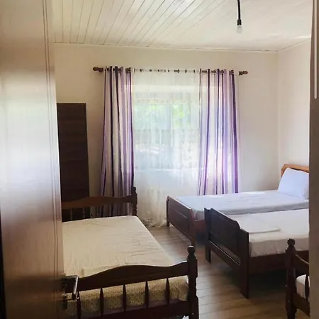 Bujtina “ Cako” Holiday home Tepelene